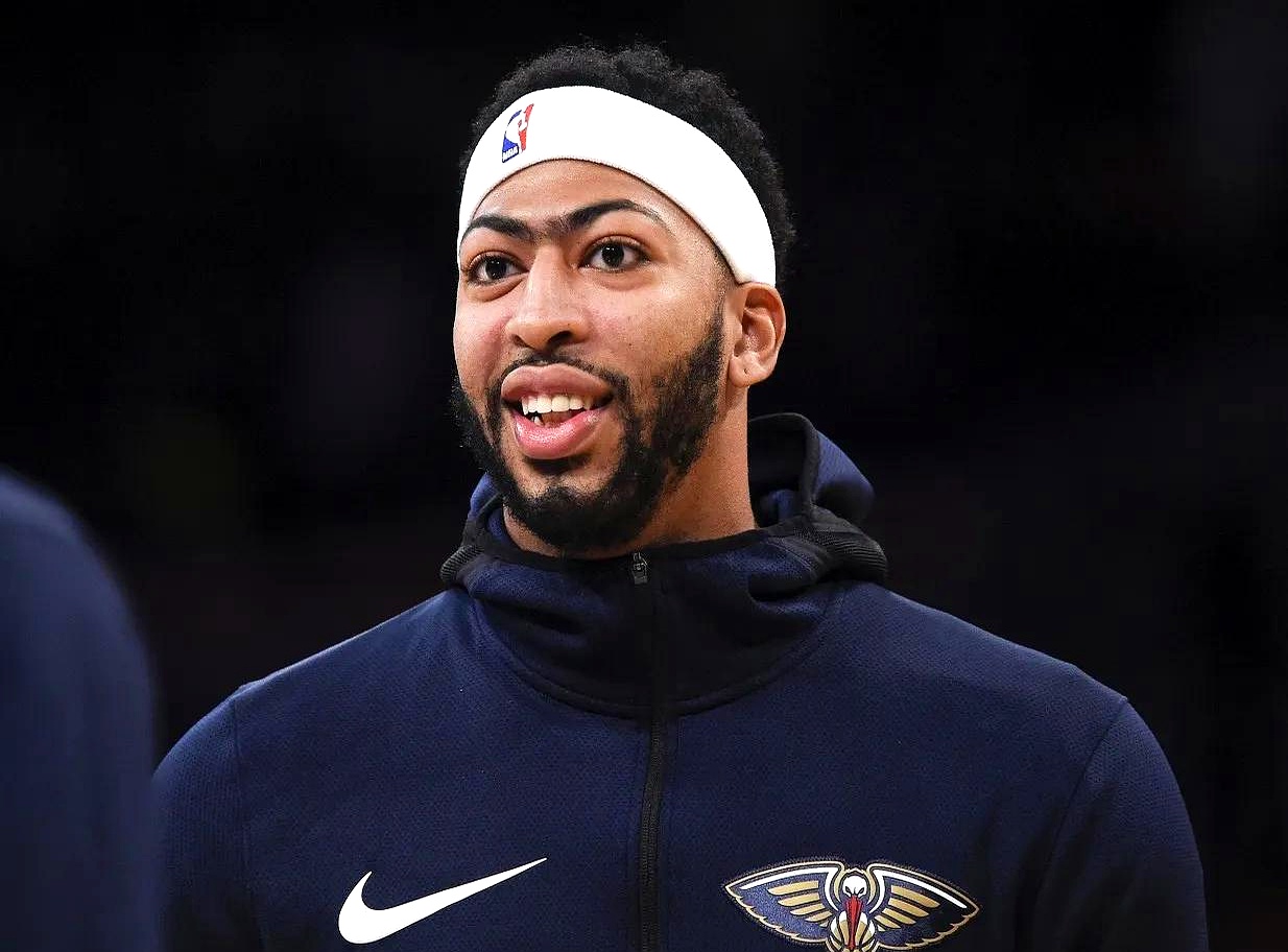 浓眉哥赛事官方发布爆冷新规，日本队争议不断！(浓眉哥最新动态)