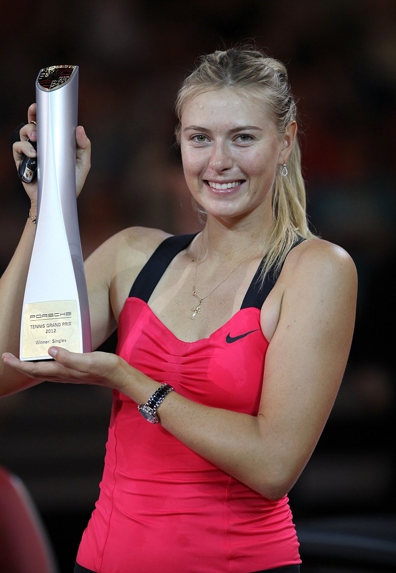  莎拉波娃连续七场比赛得分超过大胜，DWG挑战极限！